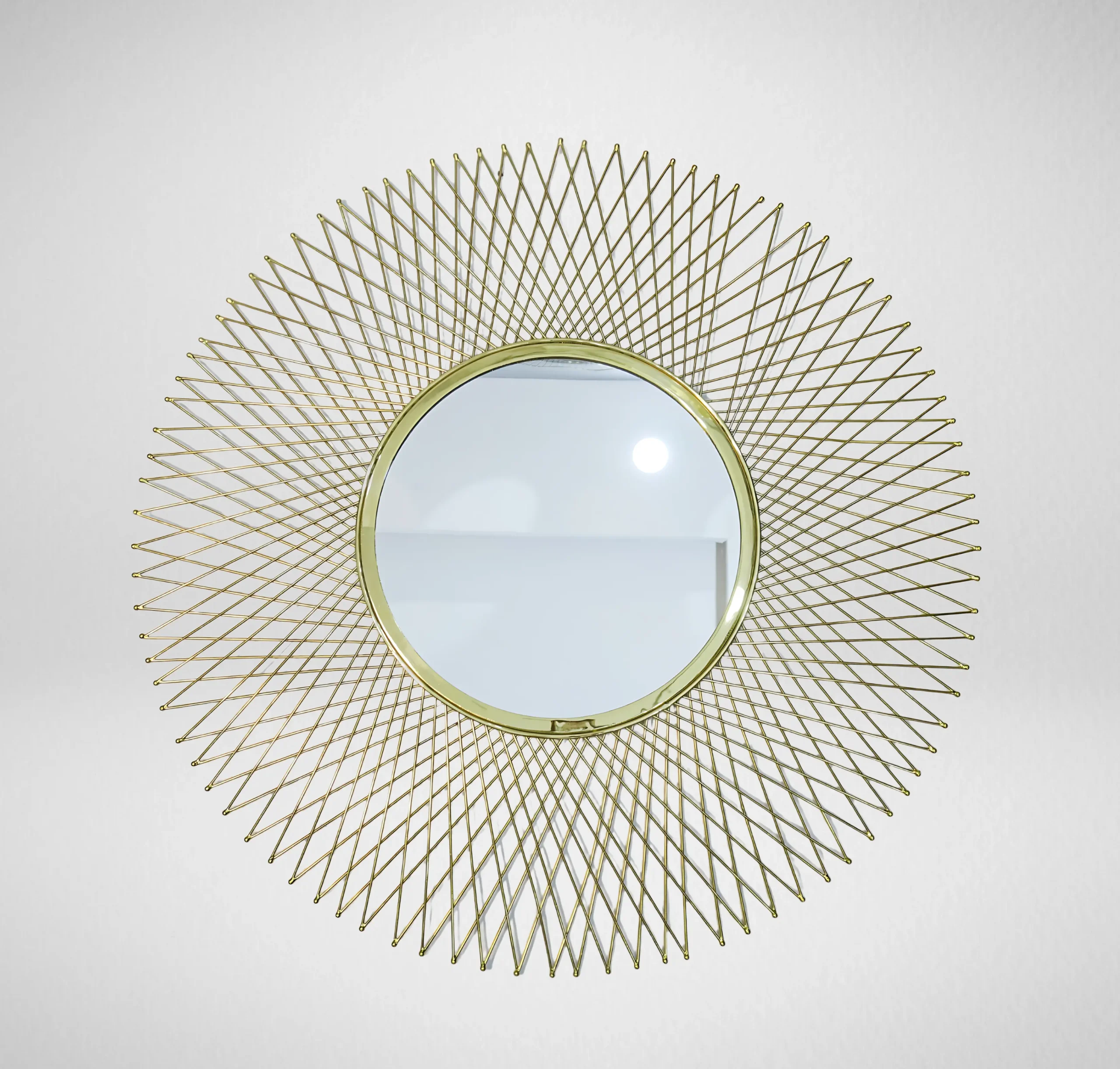 Homfye Sunburst Splendor Gold Wall Mirror – 35x1x35 Inch