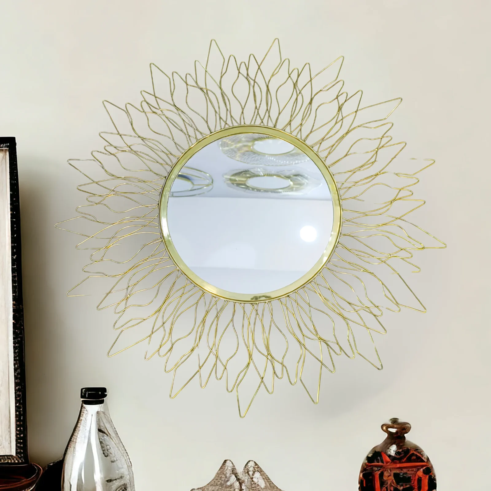 Homfye Golden Petal Sunburst Wall Mirror